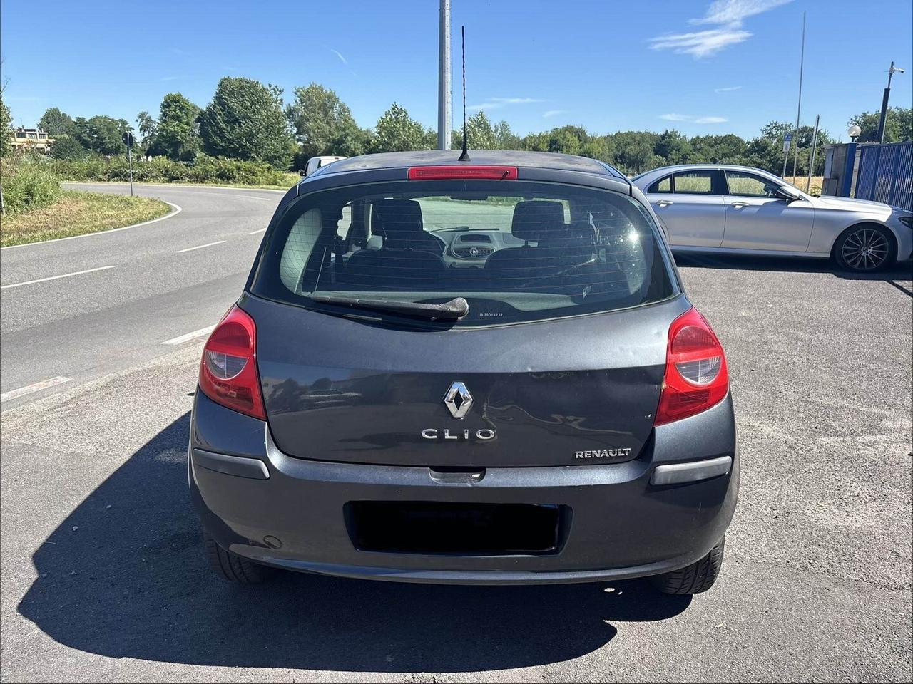 Renault Clio 1.2 16v Confort