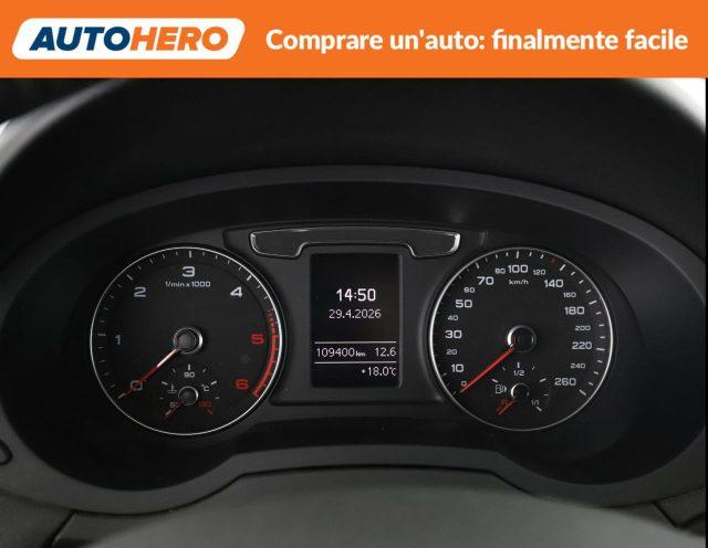 AUDI Q3 2.0 TDI 120 CV Business