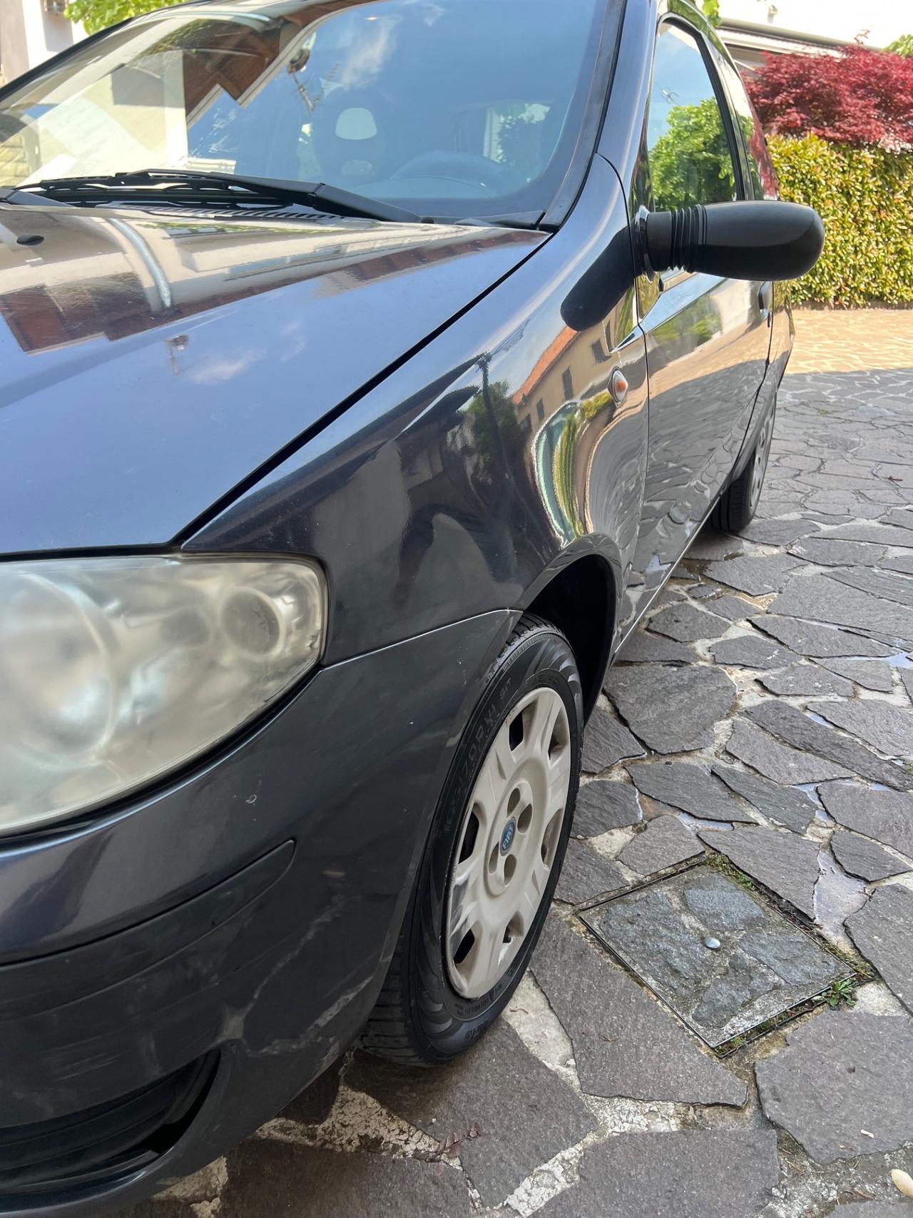 Fiat Punto 1.2i cat 5 porte ELX