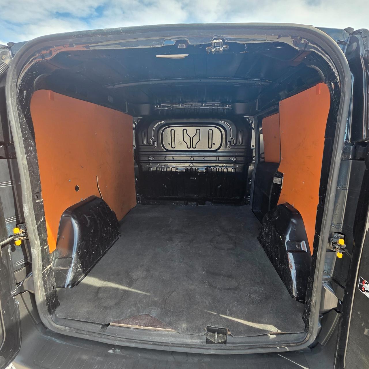 Fiat Doblò 1.6 3 POSTI