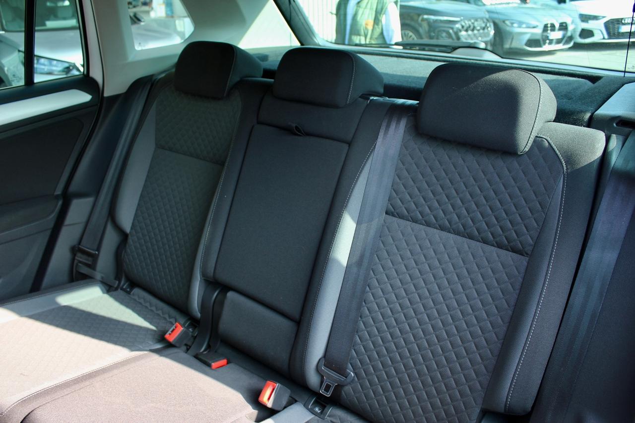 Volkswagen Tiguan 2.0 TDI SCR DSG Business VIRTUAL COCKPIT NAVY