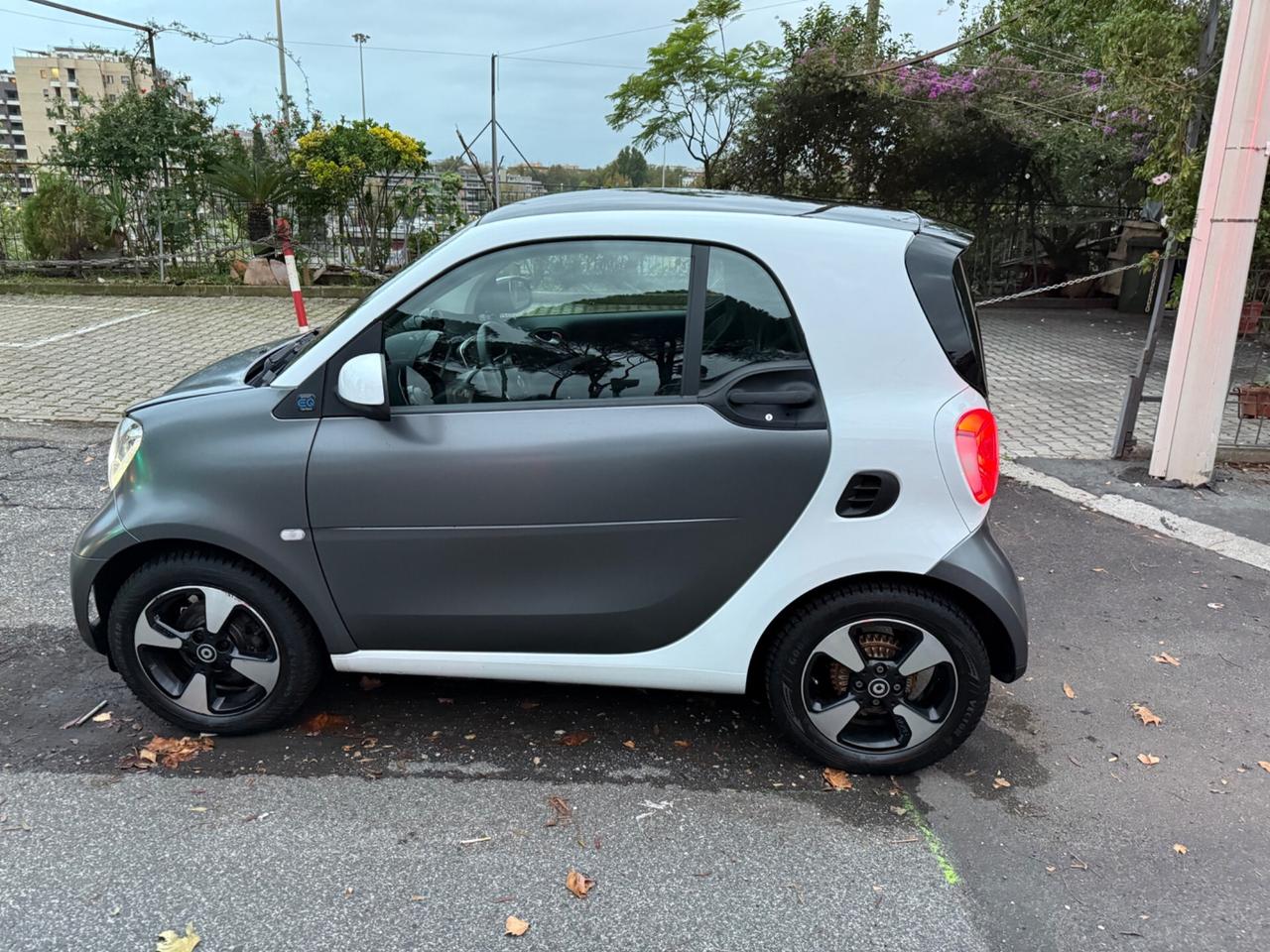 Smart ForTwo EQ Passion 82cv Navi Camera Fari