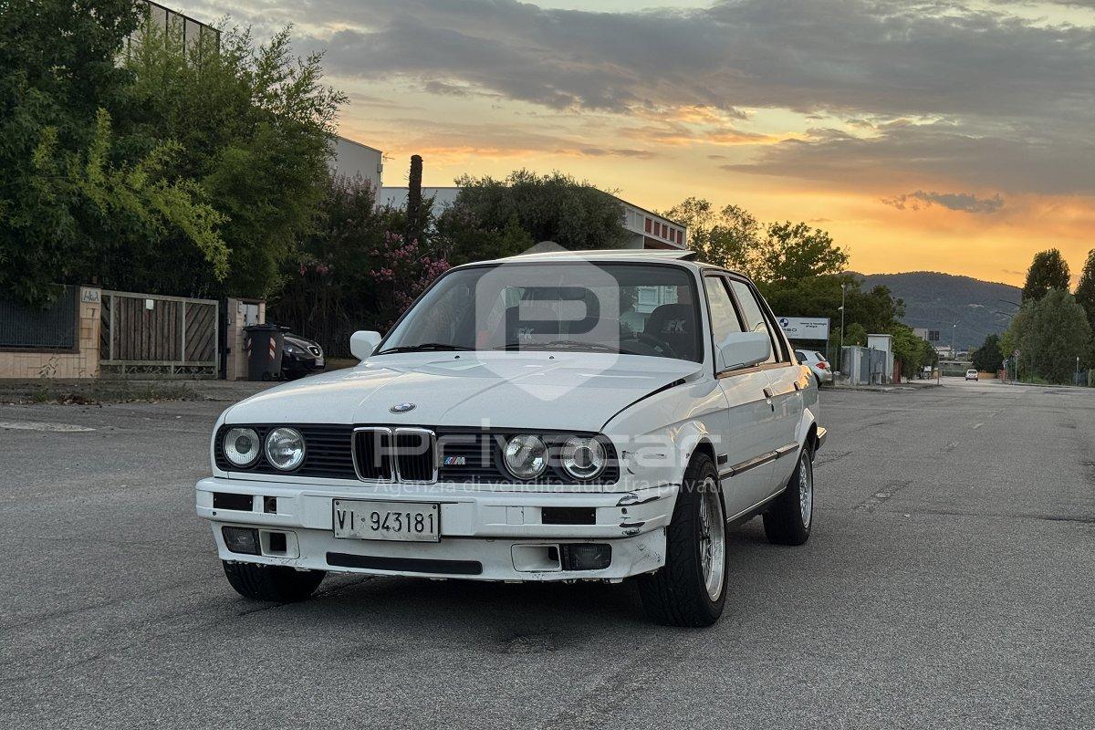 BMW 318i cat 4 porte