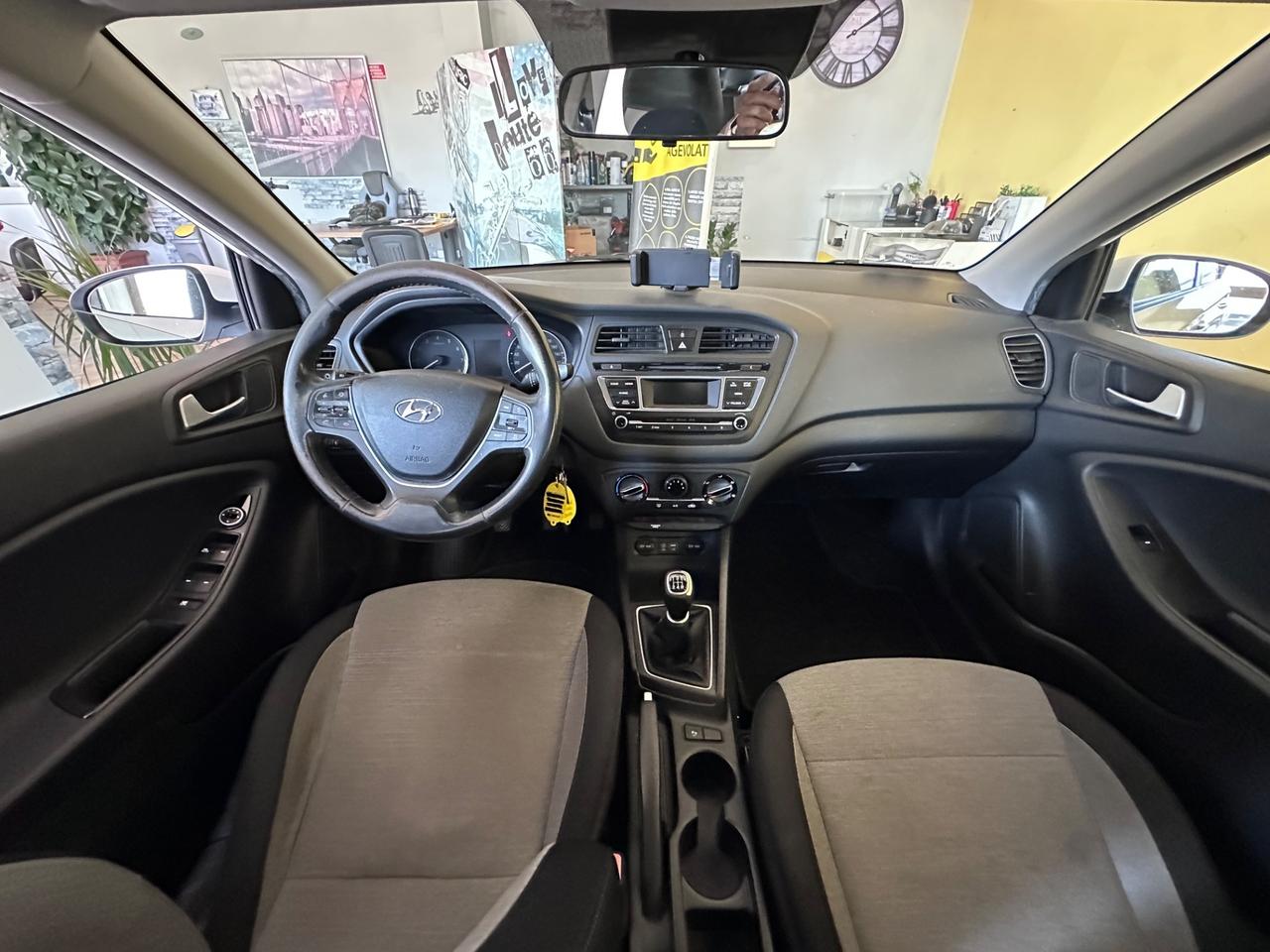 Hyundai i20 1.2benz. Style