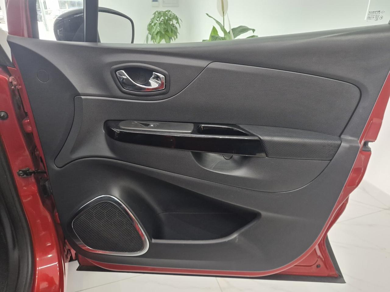 RENAULT CAPTUR 1.5 DCI 90CV Project Runway