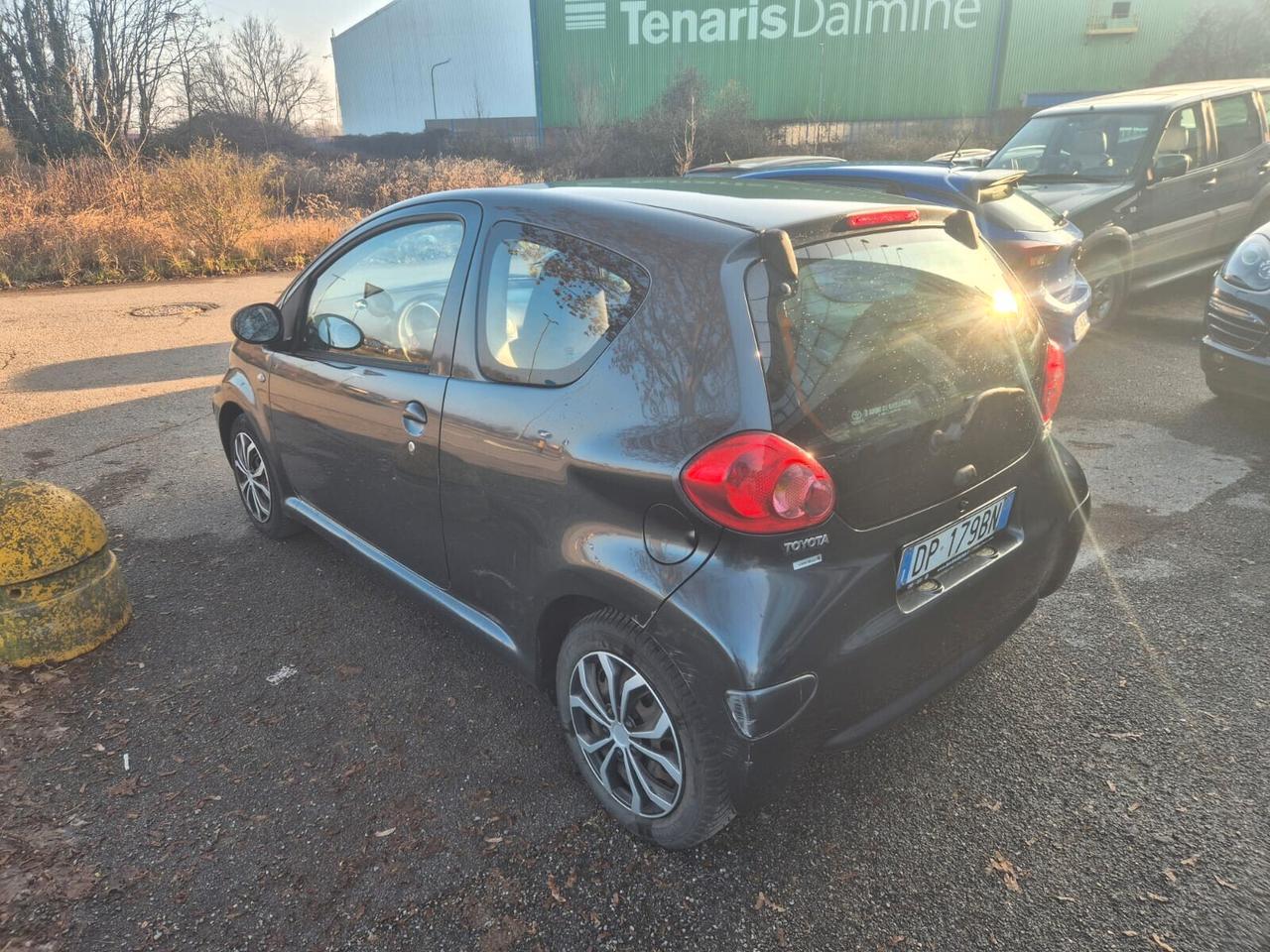 Toyota Aygo 1.0 12V VVT-i 3 porte Sol