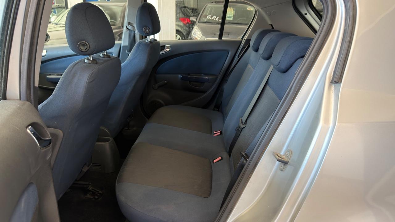 Opel Corsa 1.3 CDTI 75CV 5 porte Cosmo