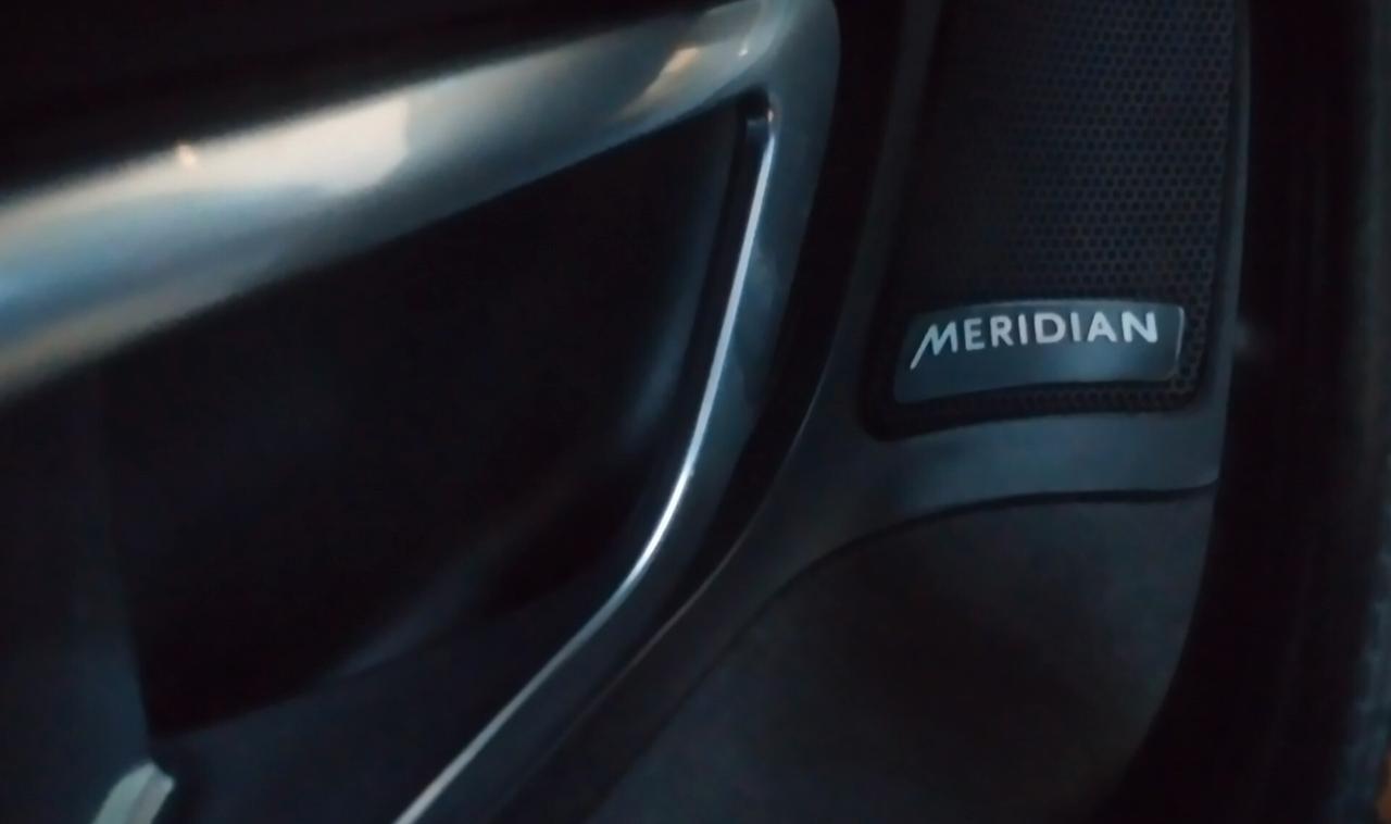 Land Rover Discovery Sport 2.0 TD4 180 CV HSE