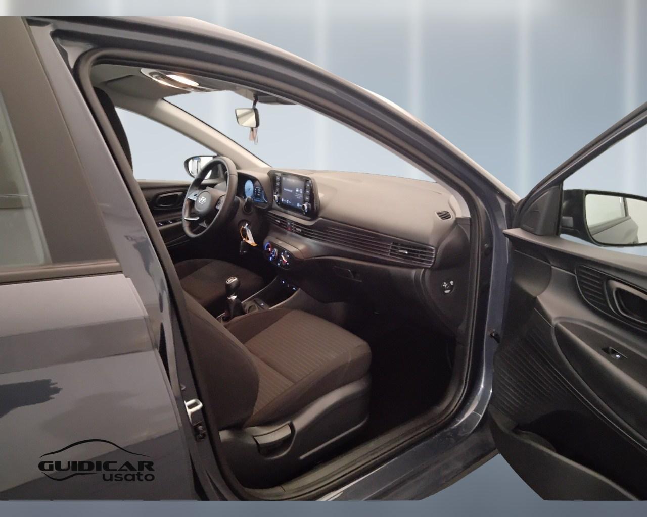 HYUNDAI i20 III 2021 - i20 1.2 mpi Connectline Exterior Pack