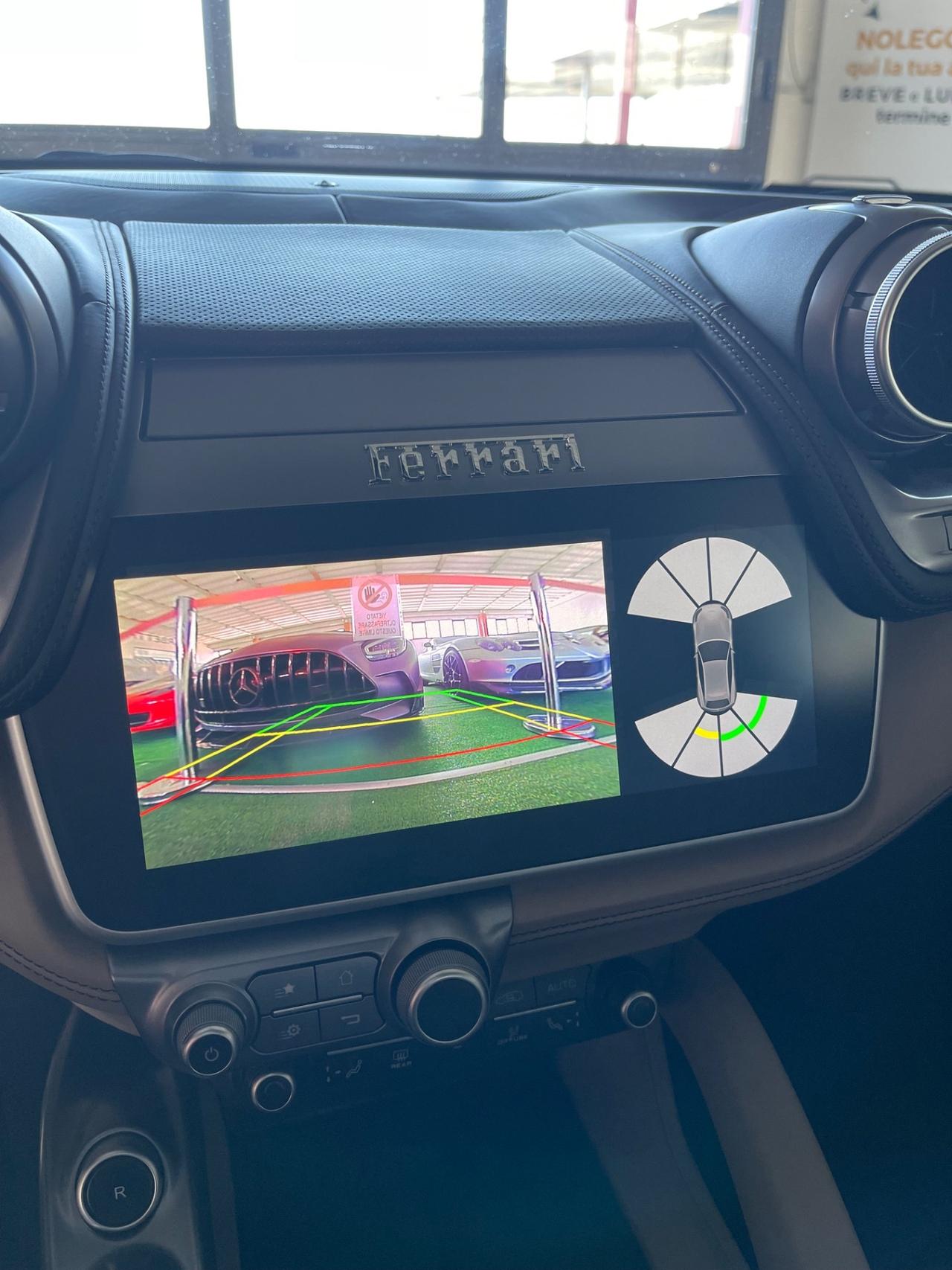 Ferrari GTC4 Lusso V12 Approved Tetto Panoramico PERMUTE RATE