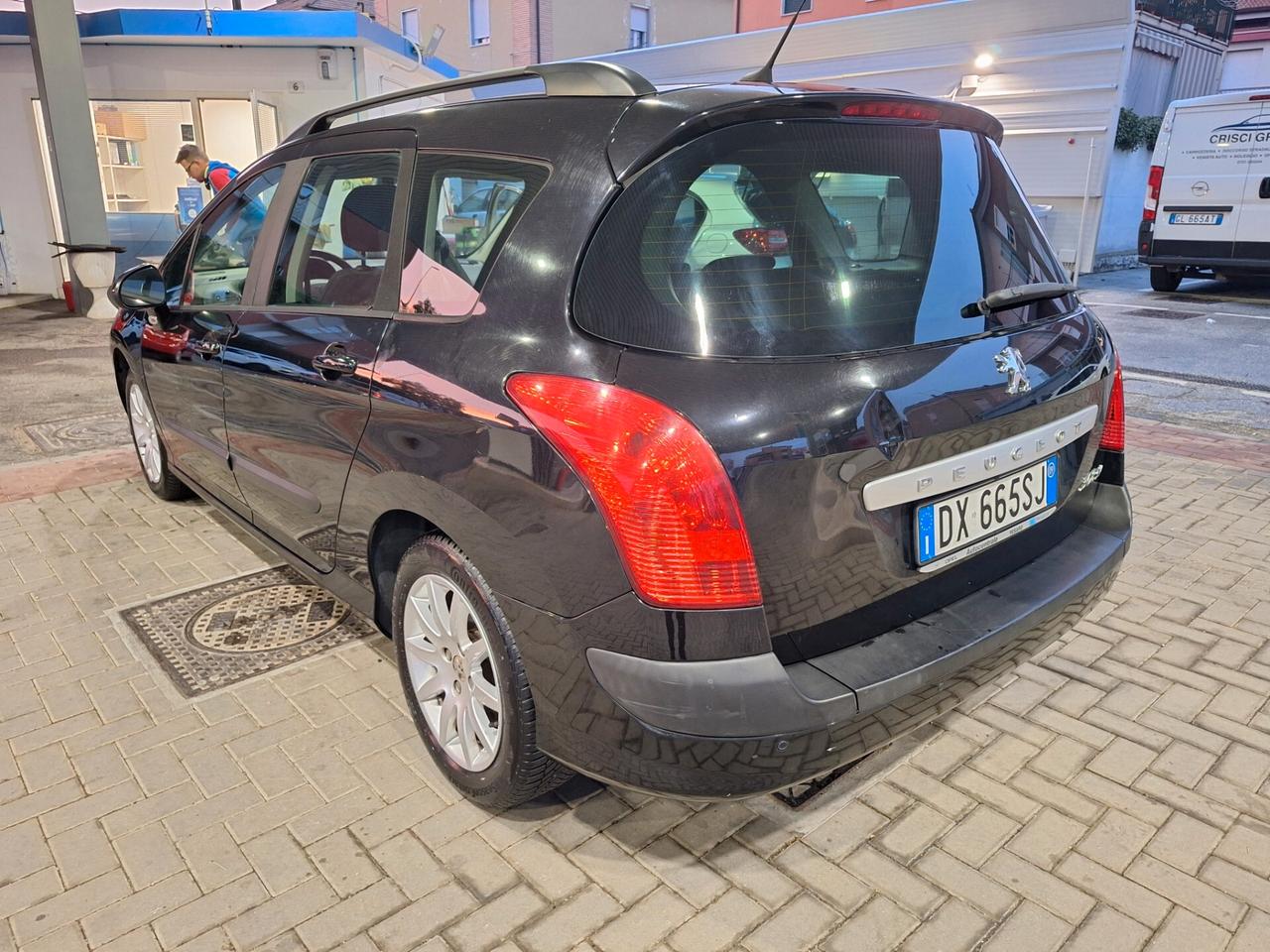 Peugeot 308 1.6 HDi 110CV SW Premium UNICOPROPIETARIO KM CERTIFICATI