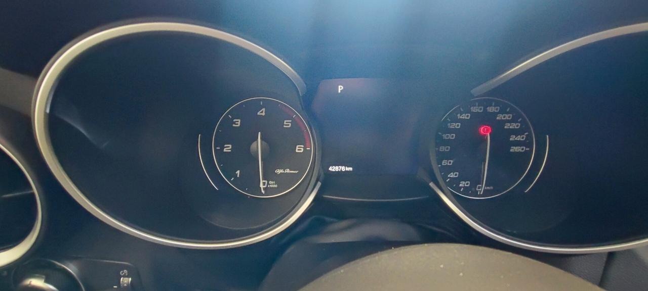 Alfa Romeo Stelvio 2.2 Turbodiesel 210 CV AT8 Q4 Veloce Tì