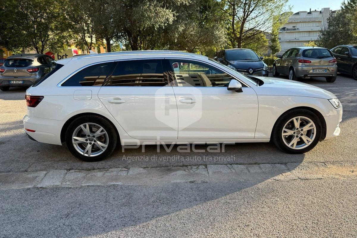 AUDI A4 Avant 2.0 TDI 122 CV S tronic Business