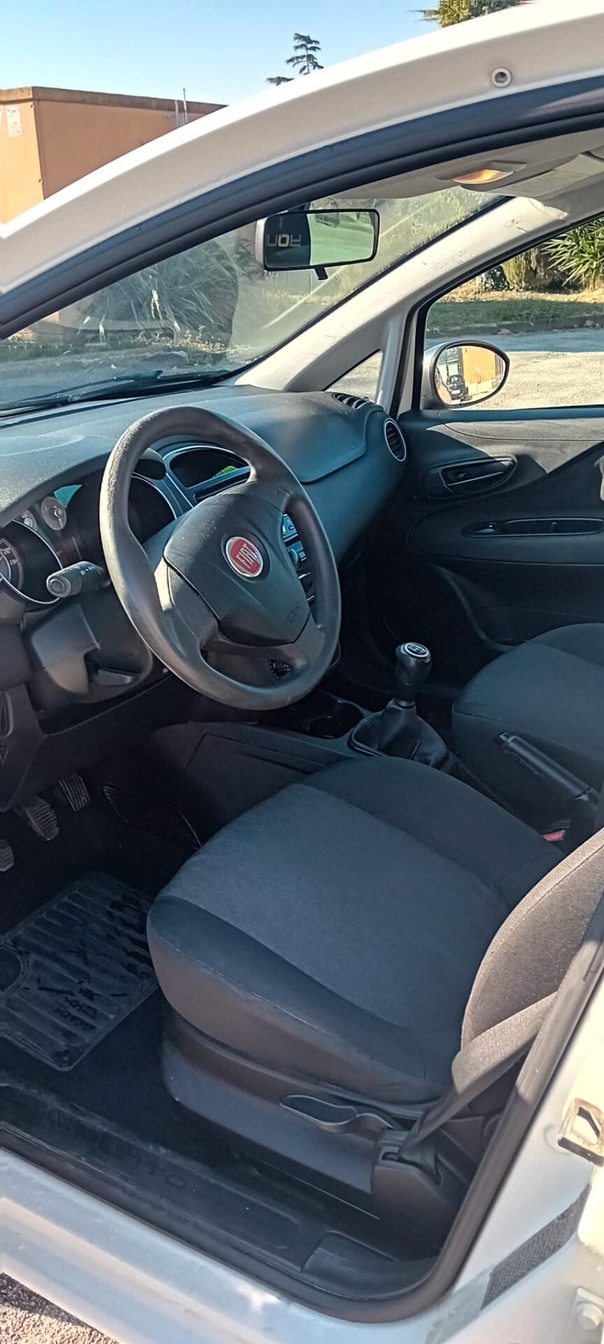 Fiat Punto 1.3 MJT II 75 CV 5 porte Lounge