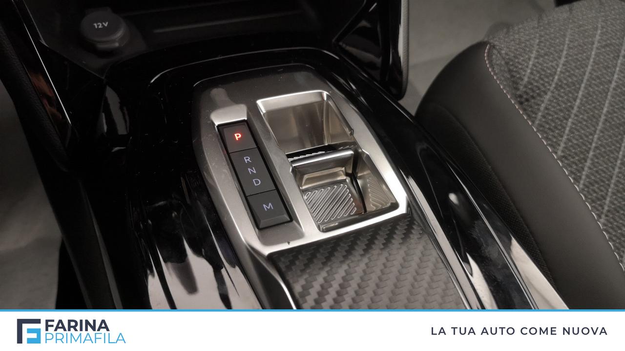 PEUGEOT 2008 1.2 hybrid Allure 136cv e-dcs6