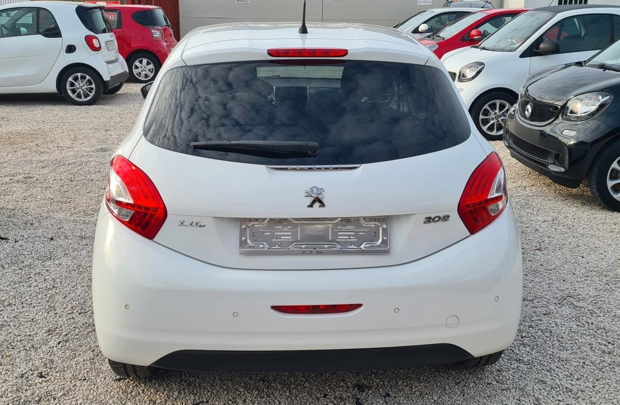 Peugeot 208 1.2 BENZ.NAVIGATORE GARANZIA 12 MESI NESSUN OBBLIGO FINANZIARIO