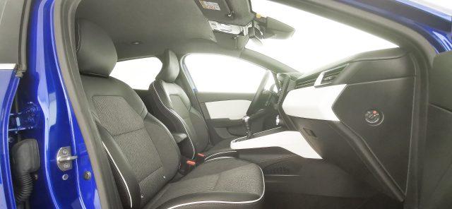 RENAULT Clio TCe 90 CV 5 porte Techno