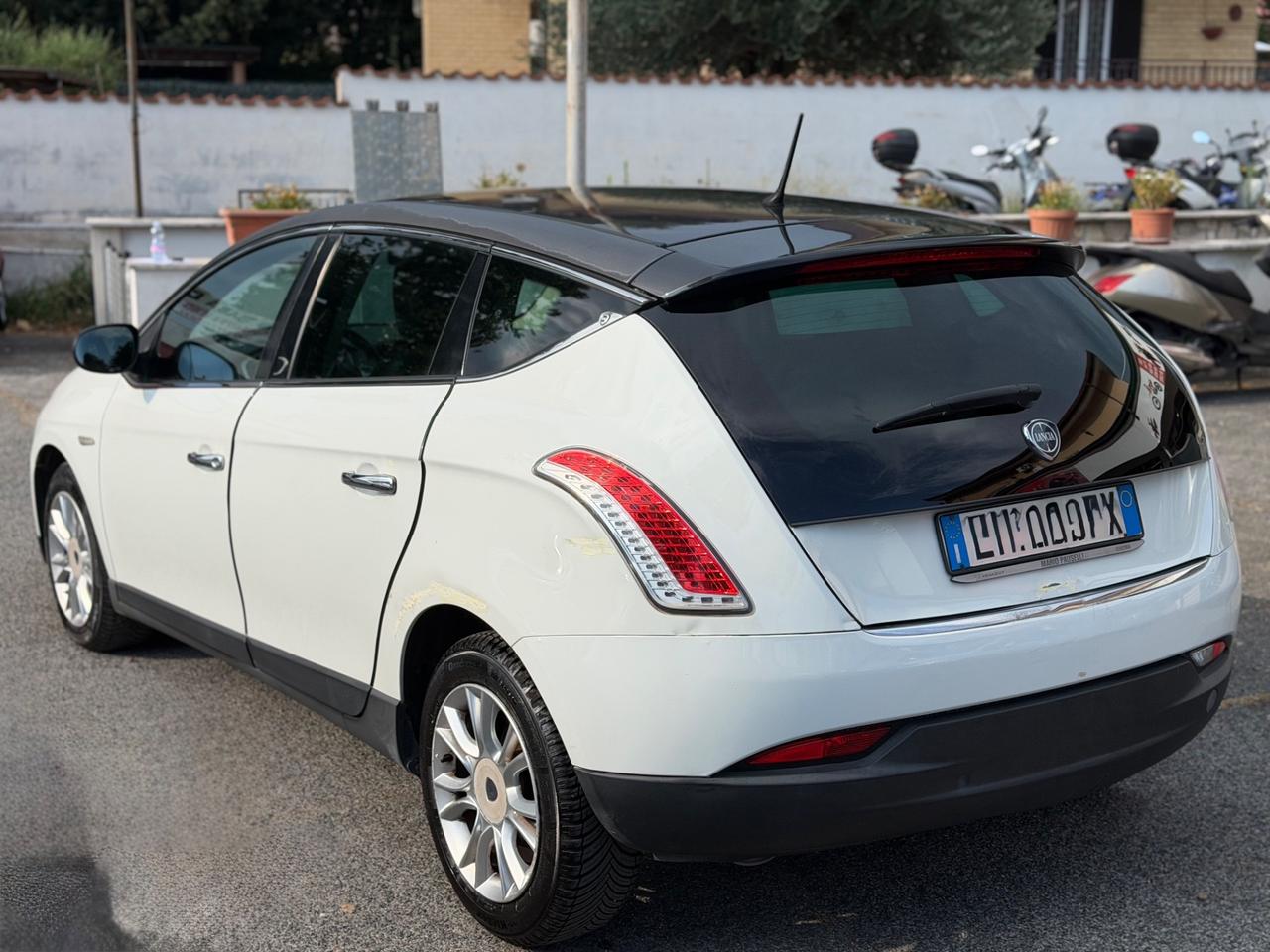 Lancia Delta 1.6 MJT DPF Selectronic Platinum
