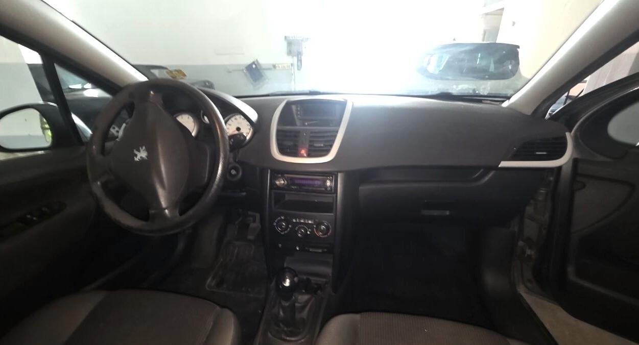 Peugeot 207 1.4 ECO GPL 1 proprietario