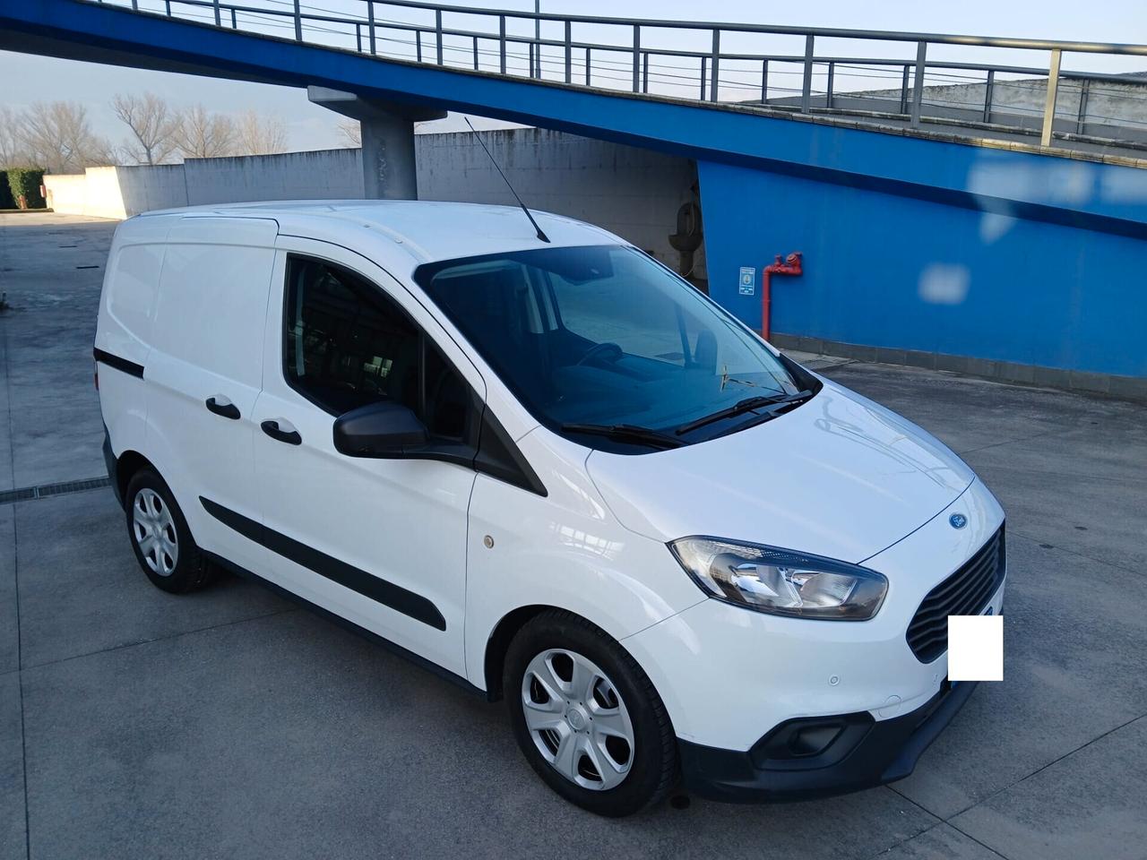 Ford Transit Courier 1.5 TDCi 100cv anno 2019