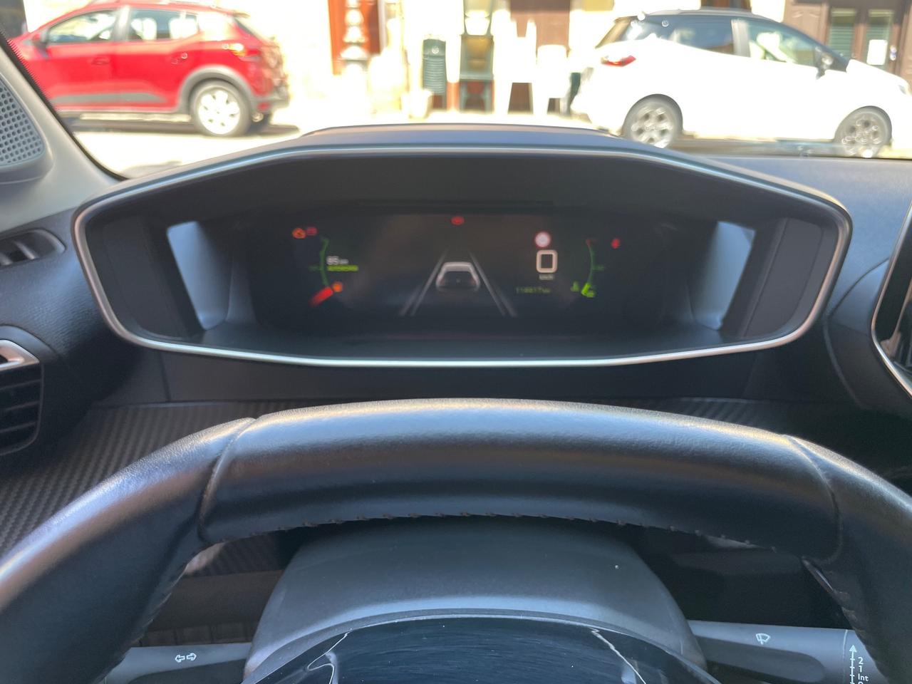 Peugeot 208 BlueHDi 100 Allure Navi Pack COCKPIT 3D