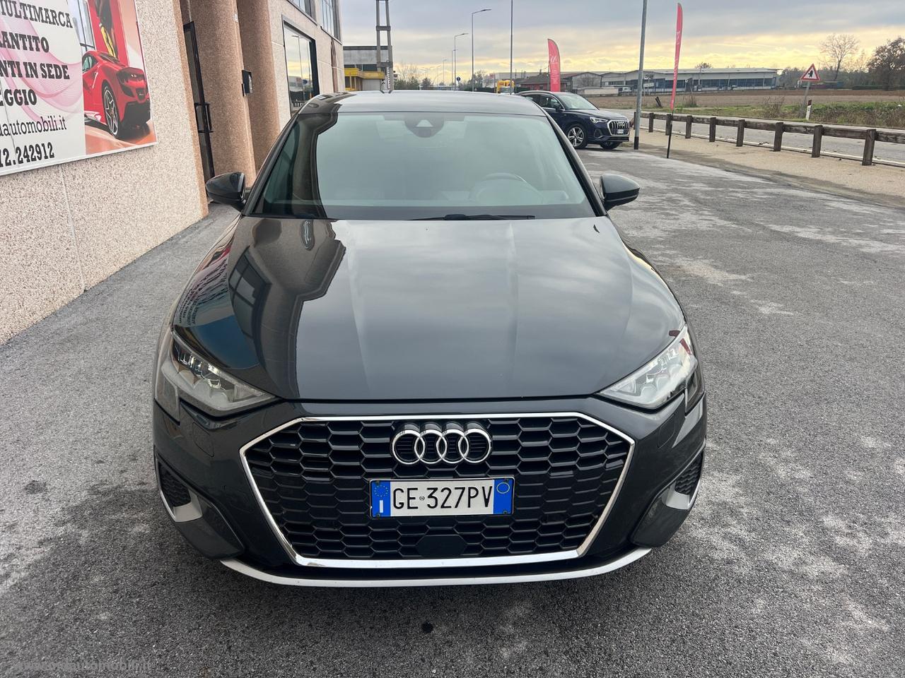 AUDI A3 SPB 35 TFSI S tronic Business Advanc. CERCHI 18 IVA ESPOSTA