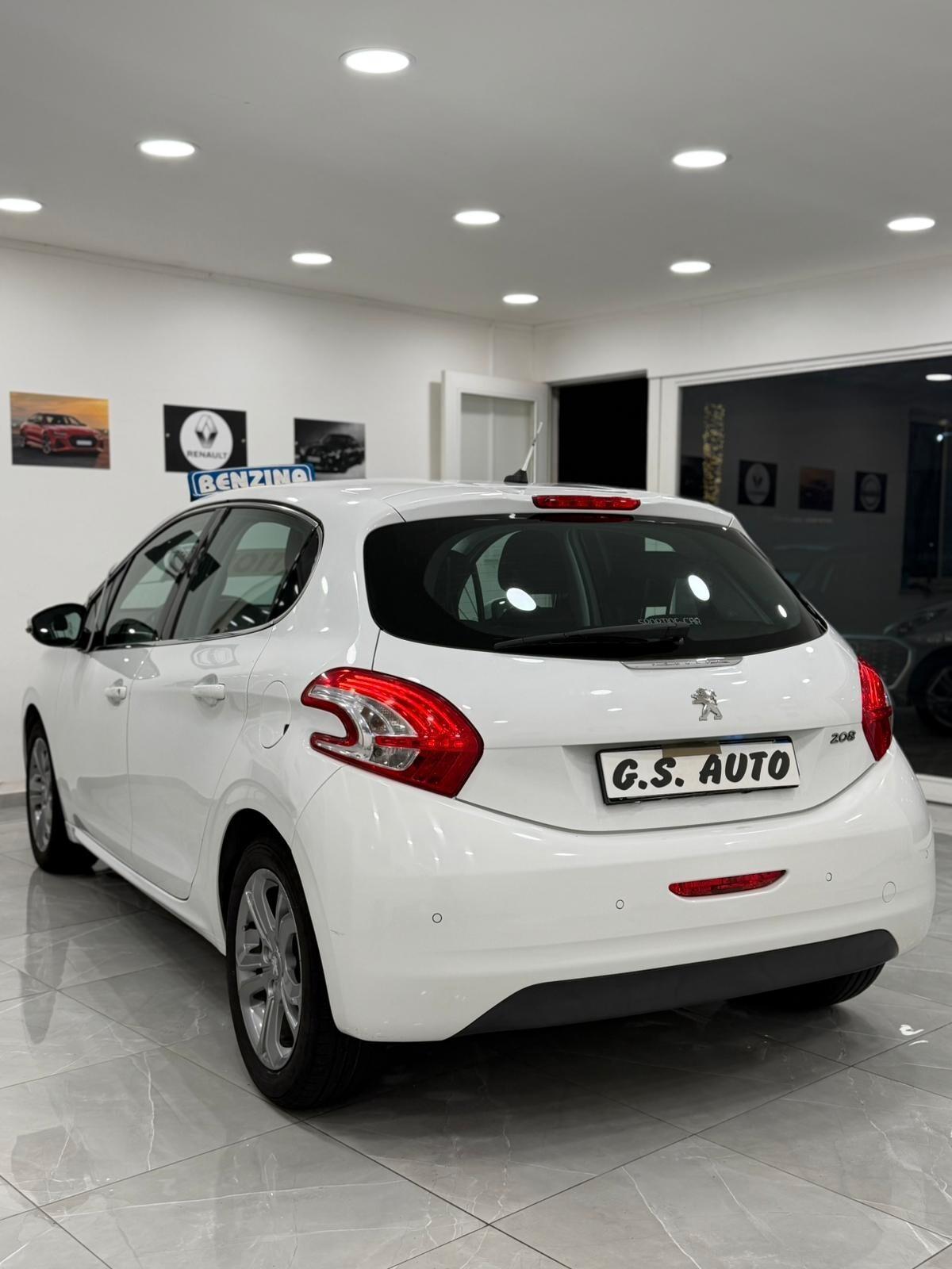 Peugeot 208 2014 Allure 1.2cc Benzina