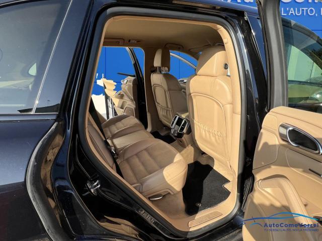 Porsche Cayenne 3.0 Diesel Platinum Edition