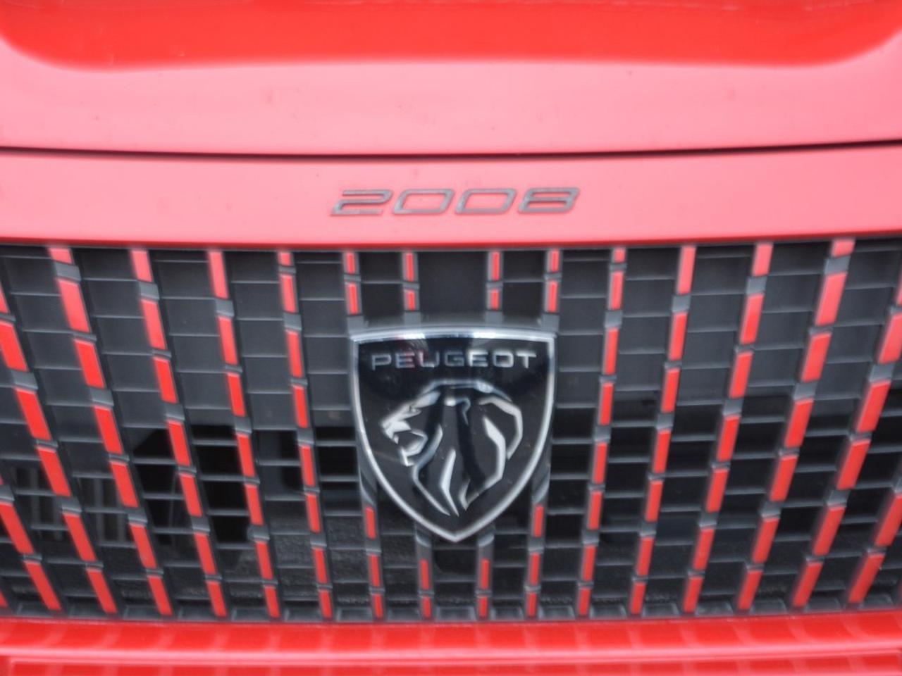 Peugeot 2008 1.2 puretech 130cv allure eat8 s&s