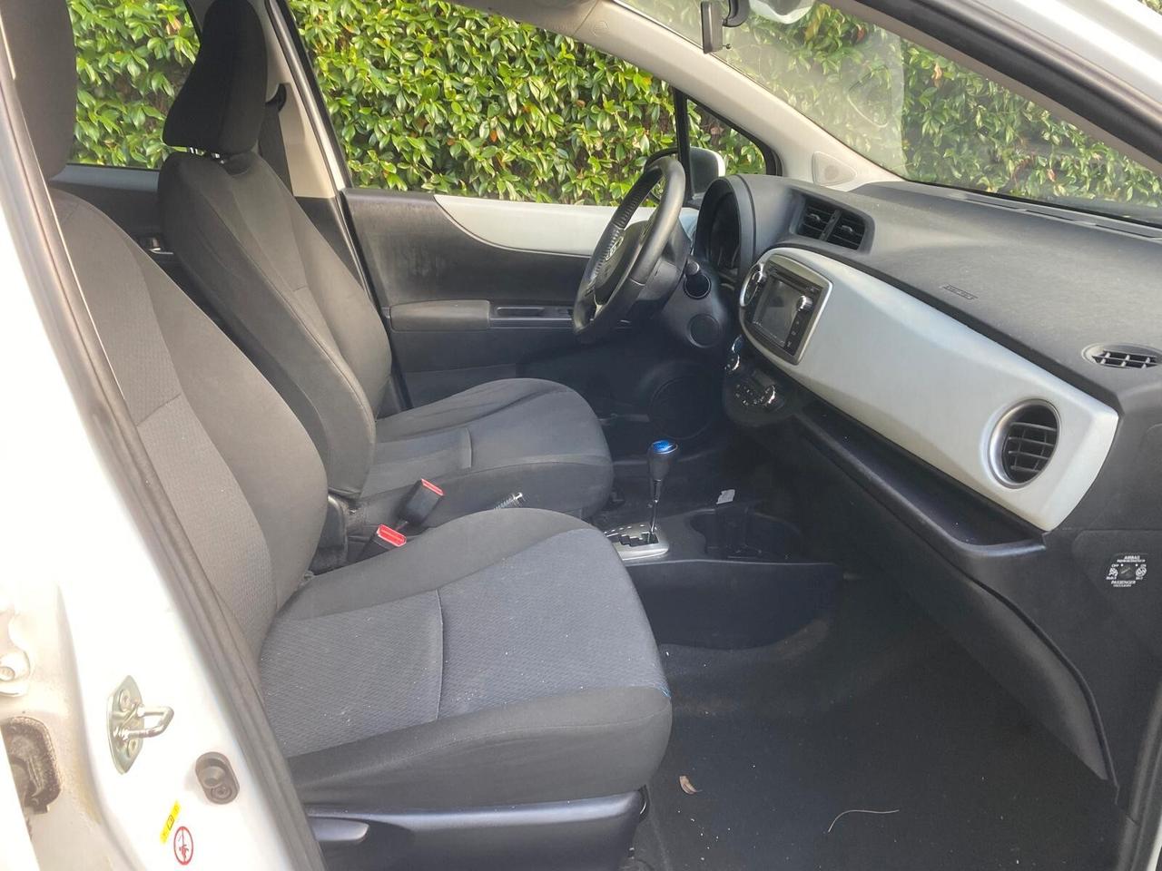 Toyota Yaris 1.5 130 Hybrid 5 porte Lounge