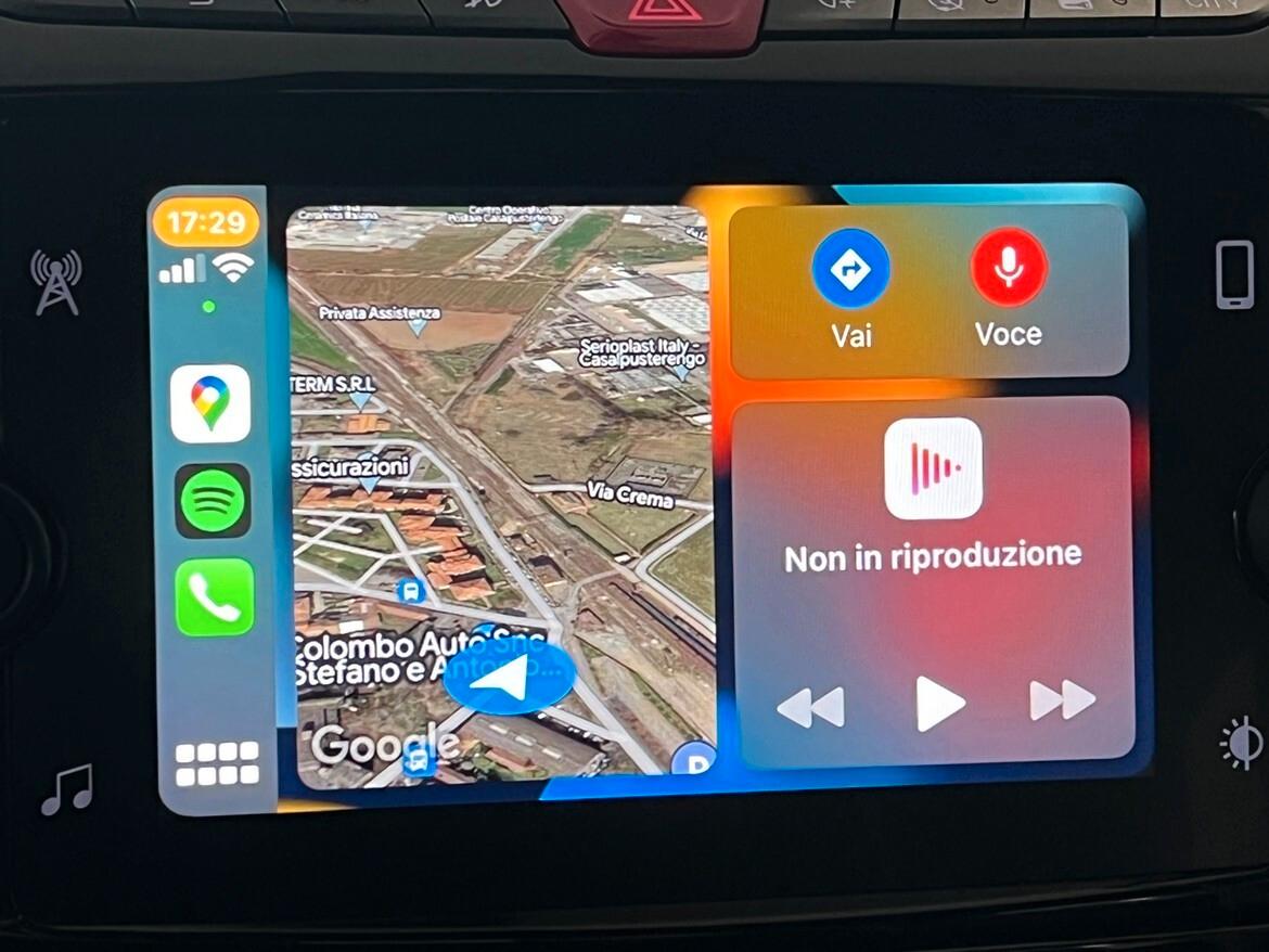 Lancia Ypsilon 1.0 firefly hybrid Platino App Conn Cam 15" Neopat