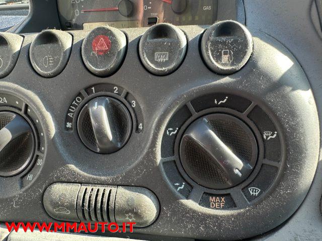 FIAT Multipla 1.6 16V Natural Power Dynamic