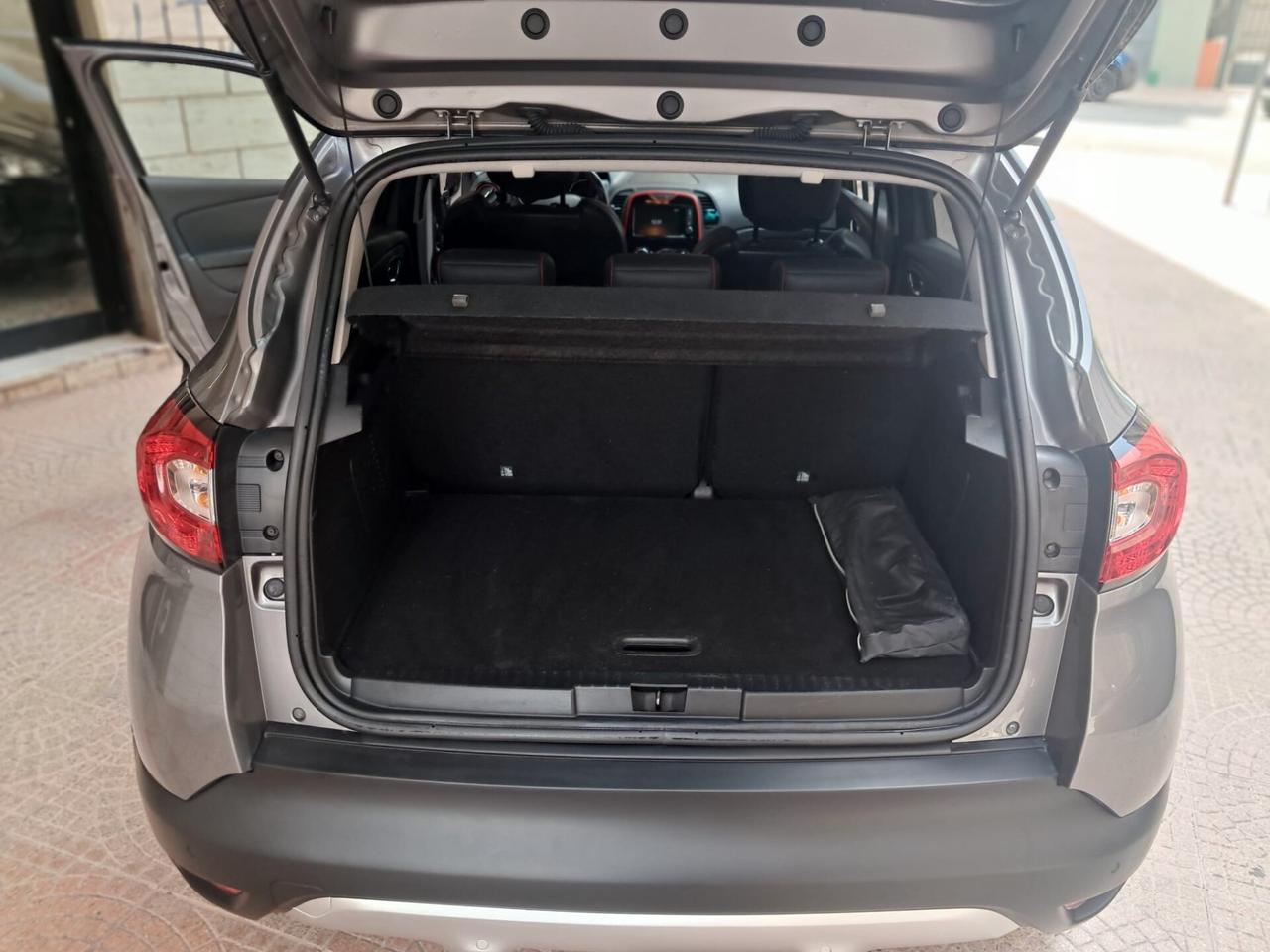 RENAULT CAPTUR 1.5 Dci.90CV-UNIPRO-NAVY-Euro8290