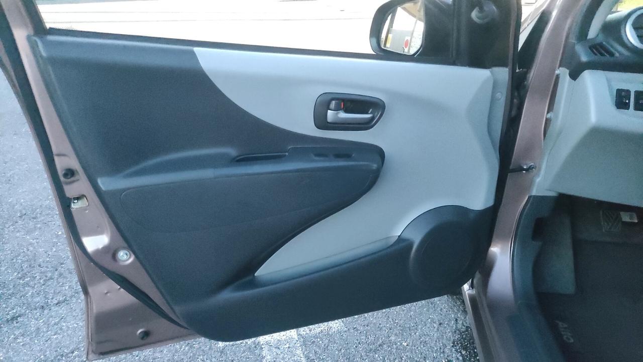 Suzuki Alto 1.0 benzina NEOPATENTATI - 2010