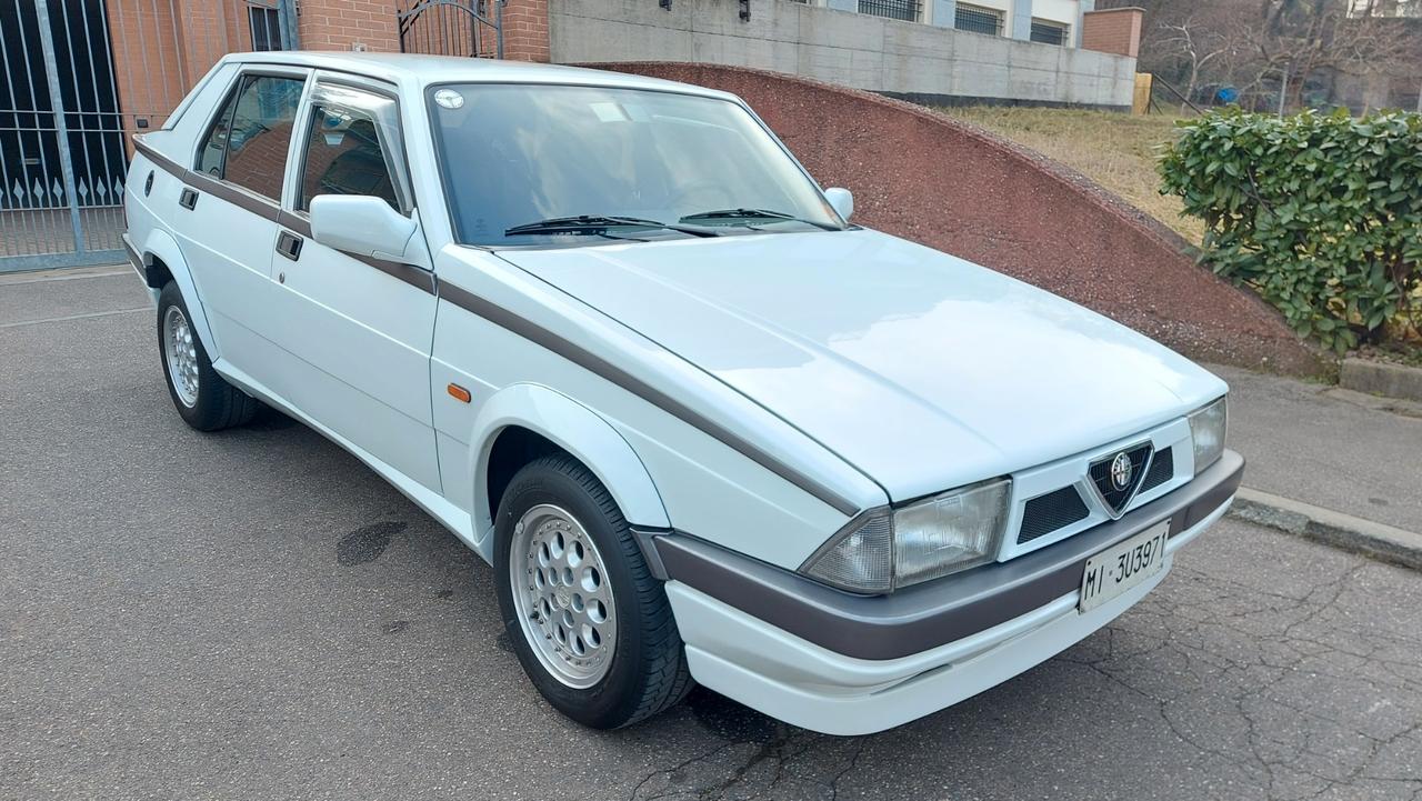 Alfa Romeo 75 2.0i Twin Spark A.S.N.