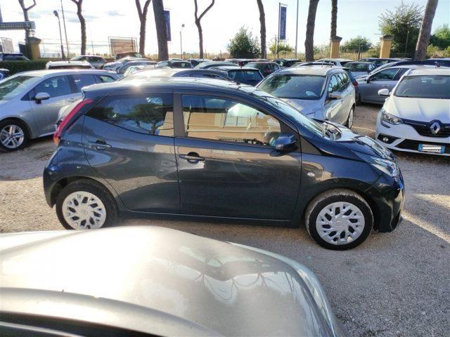 TOYOTA Aygo Connect 1.0 VVT-i CARPLAY,TELECAMERA,CLIMA