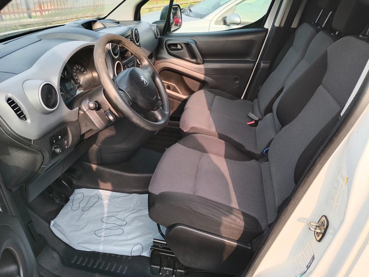 Peugeot Partner 1.6 BlueHDi 100CV Furgone