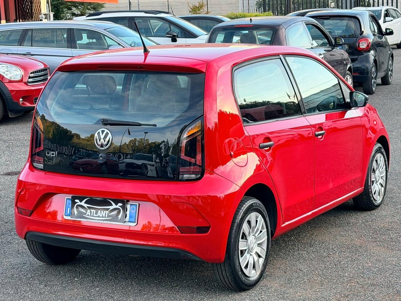 Volkswagen up! 1.0 5p. NO FINANZIAMENTO