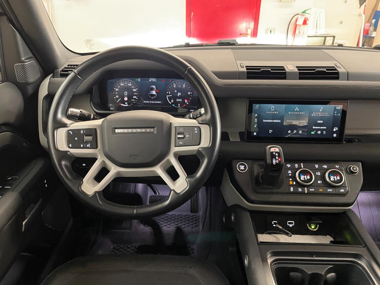 Land Rover Defender 110 S 3.0d i6 mhev awd 200cv auto-LEGGI SOTTO