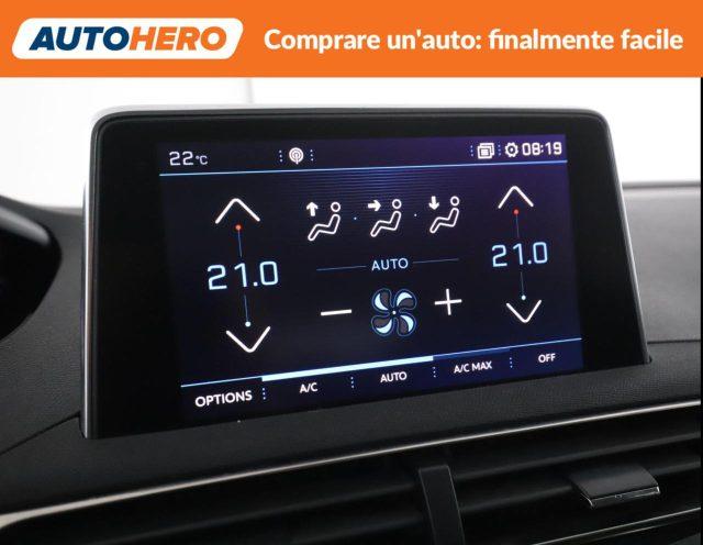 PEUGEOT 3008 BlueHDi 130 S&S Allure