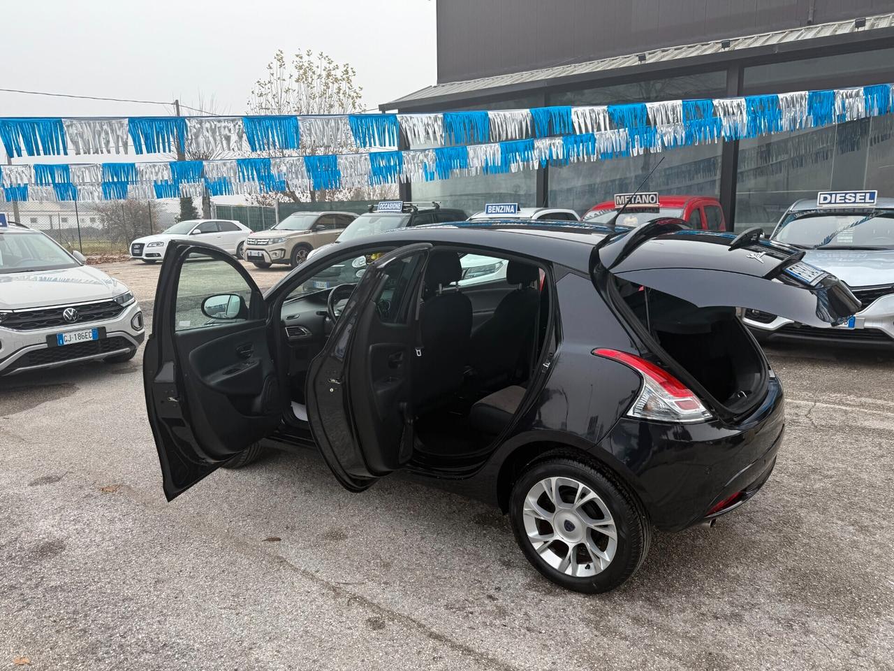 Lancia Ypsilon 1.2 69 CV Platinum 70.000 km