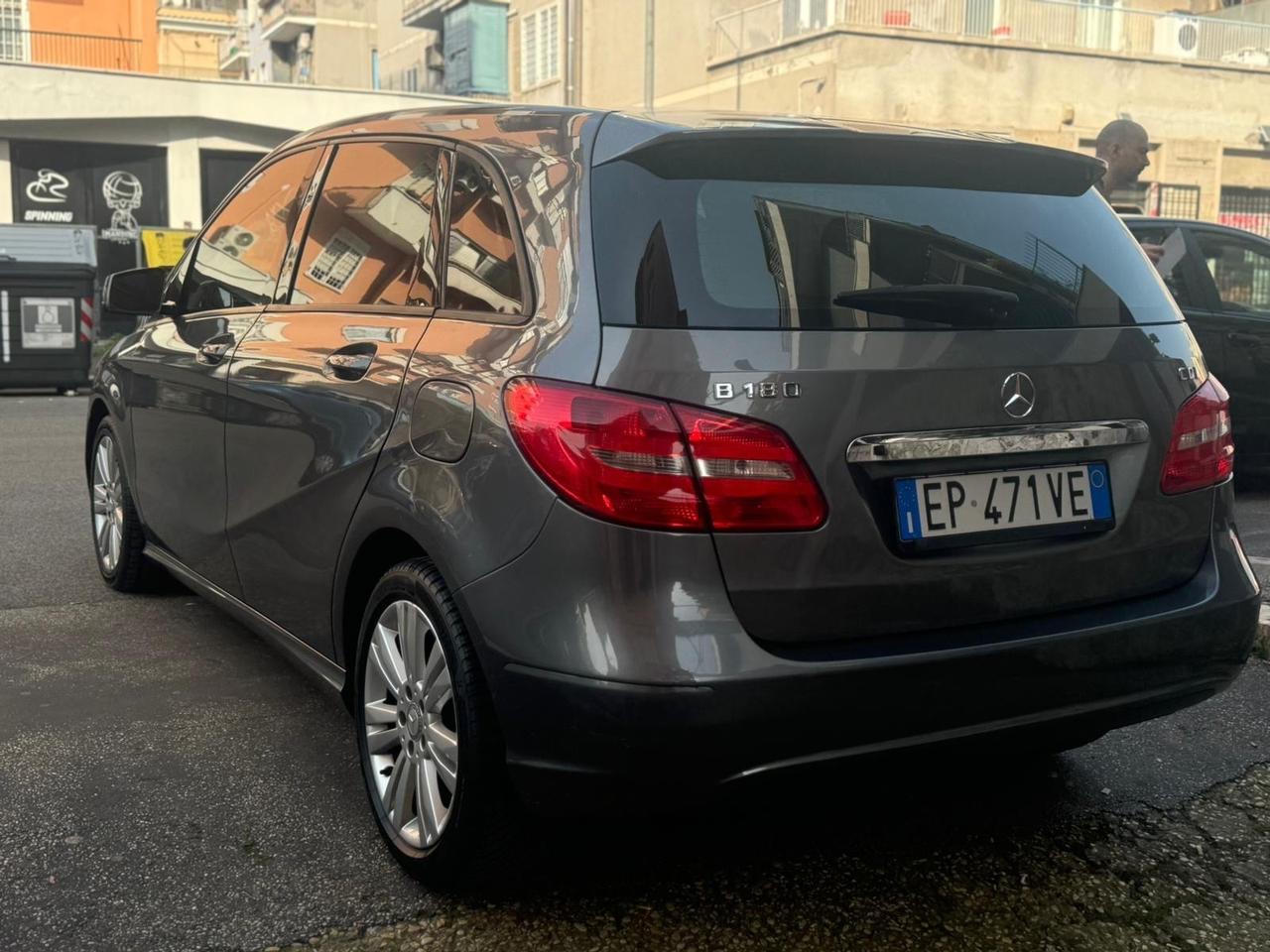 Mercedes-benz B 180 CDI Automatic Executive
