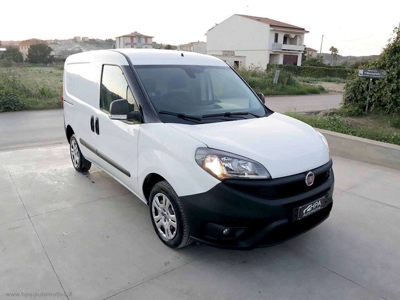 FIAT Doblò 1.6 MJT 101CV 3 POSTI RETROCAMERA CLIMA NAVI PASSO CORTO EURO 6