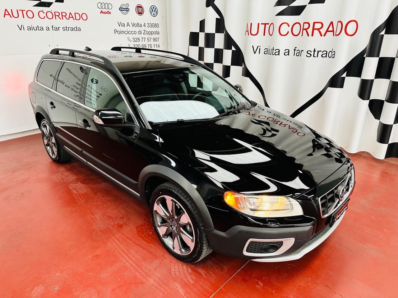 Volvo XC70 D5 215cv AWD Geartronic Summum MY12