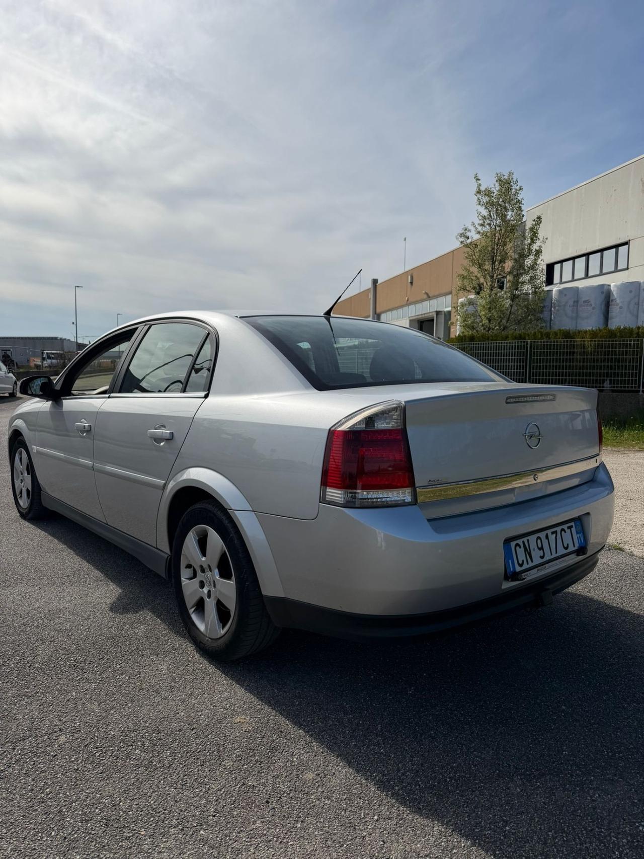 Opel Vectra 2.0 16V DTI 4 porte Elegance