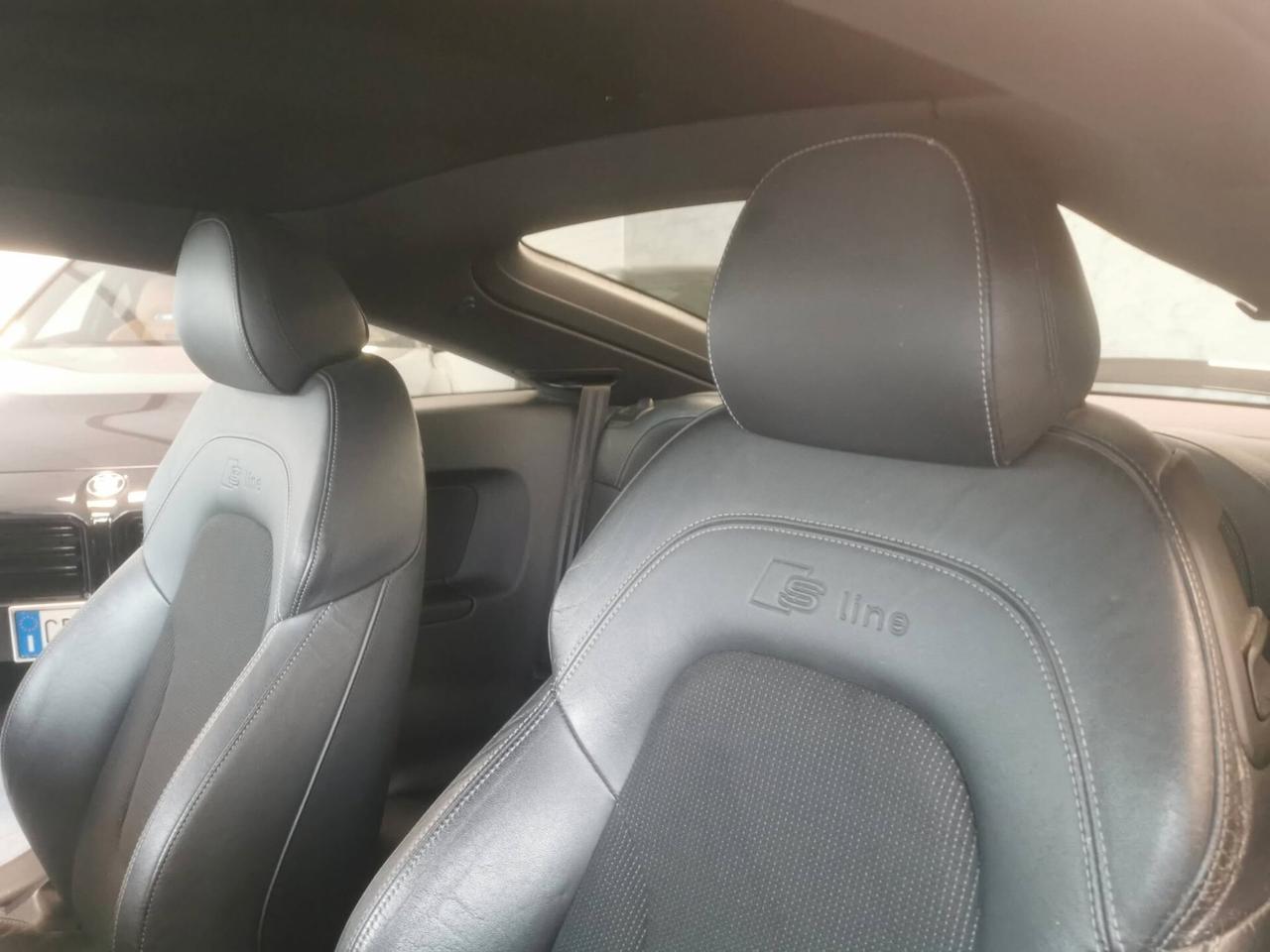 Audi TT Roadster 1.8 TFSI Advanced plus 2011