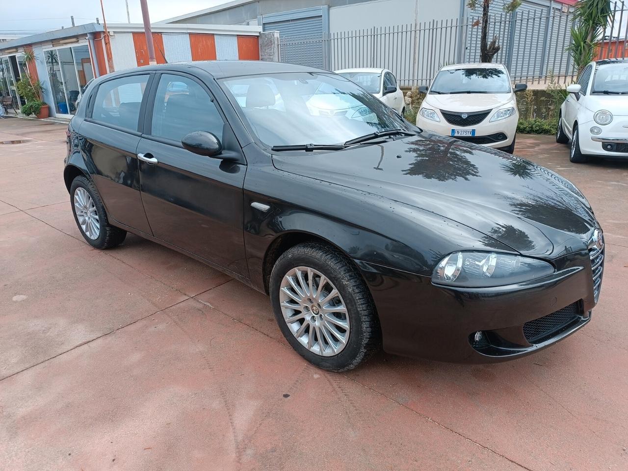 Alfa Romeo 147 1.9 JTD M-JET 16V 5 porte Prog.