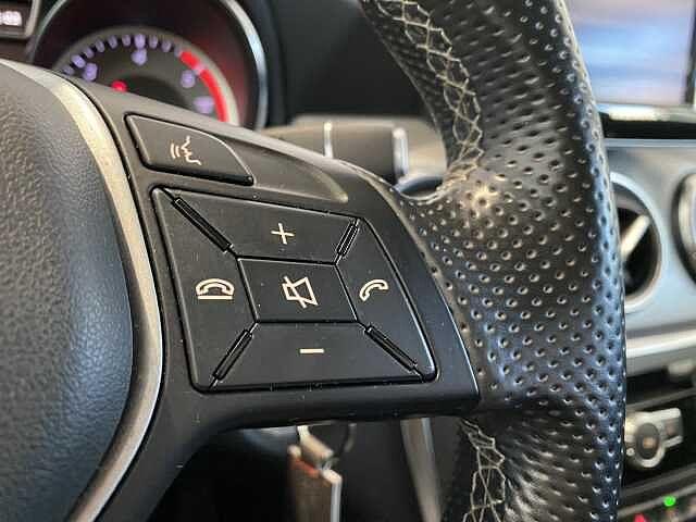 Mercedes-Benz GLA 220 220 d Automatic 4Matic Sport