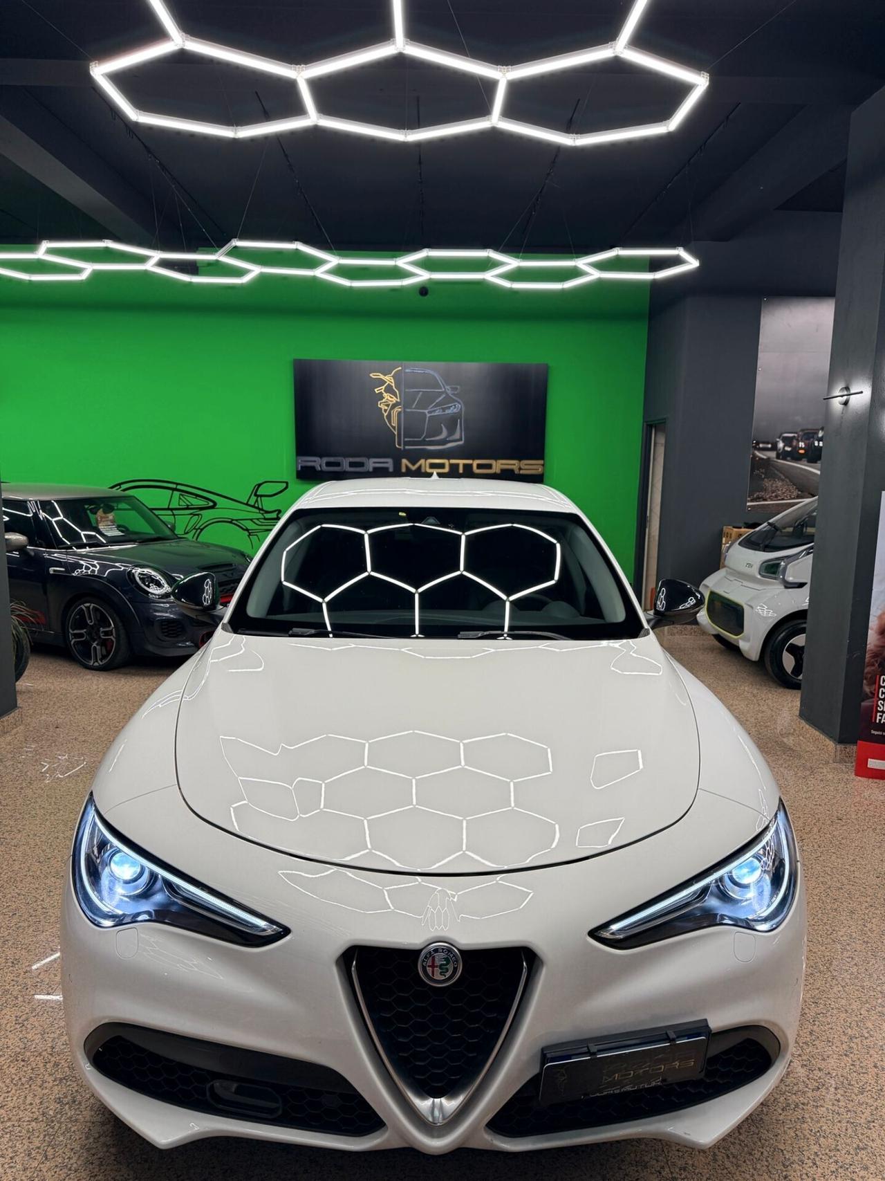 Alfa Romeo Stelvio 2.2 AUTOCARRO 5 POSTI IVA DEDUCIBILE Turbodiesel 160 CV AT8 RWD