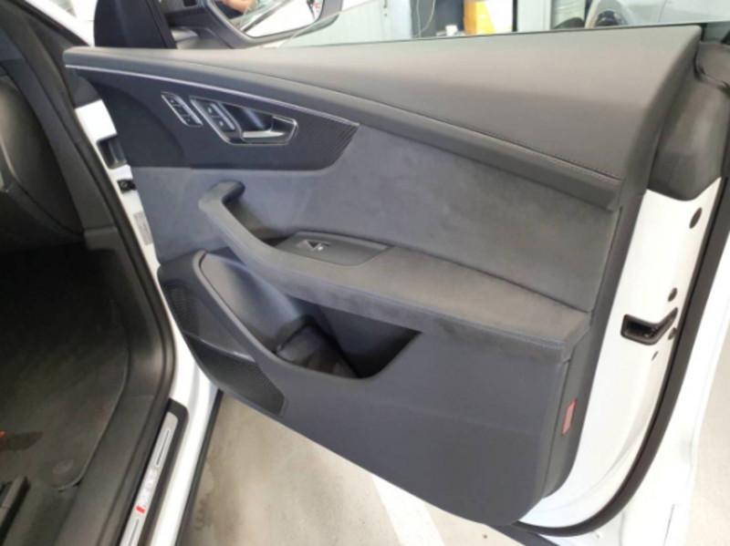 Audi Q8 RS Q8 TFSI V8 quattro tiptronic Performance